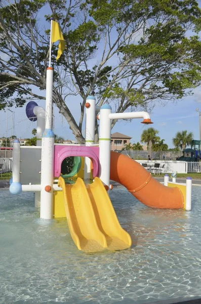 Kiddie Pool Water Slides — Stock Photo, Image