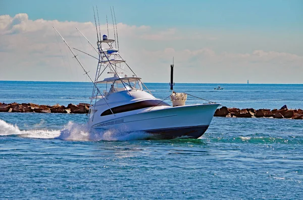 Barco de pesca desportiva fretada — Fotografia de Stock