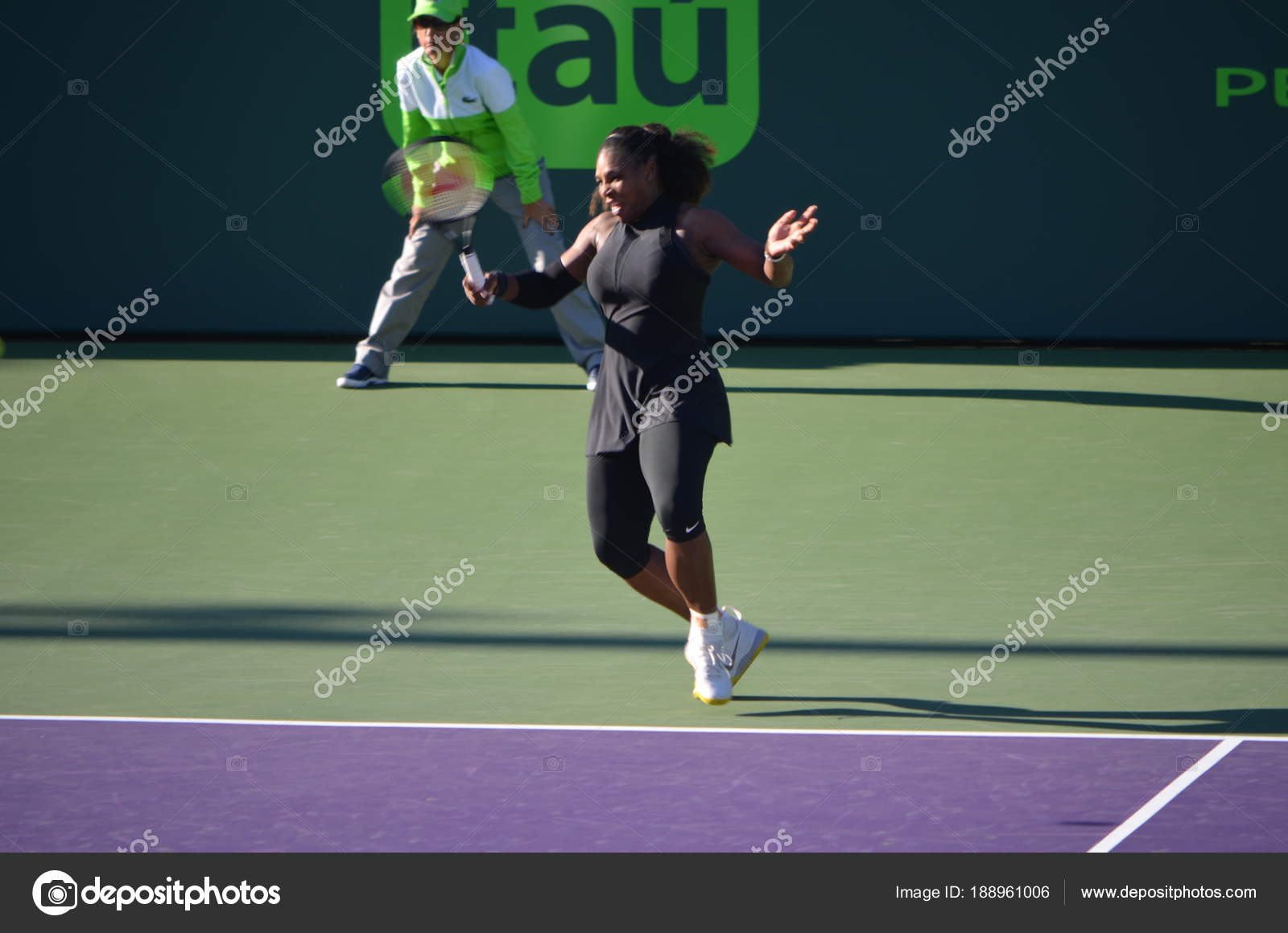Serena Williams Returning Serve Naomi Osaka First Match Miami Open Stock Editorial Photo C Wimbledon 188961006