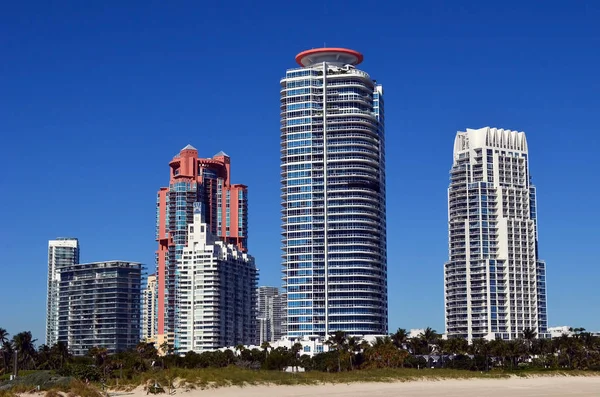 Miami Beach Florida Usa December 2019 Exteriörer Lyxiga Lägenhetstorn Southpointe — Stockfoto