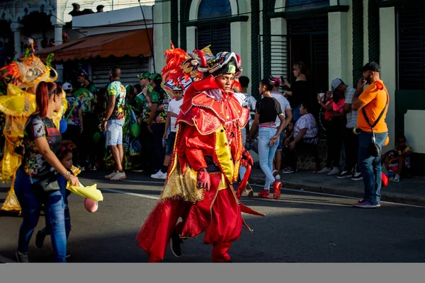 Concepcion Vega República Dominicana Fevereiro 2020 Pessoa Traje Laranja Passa — Fotografia de Stock