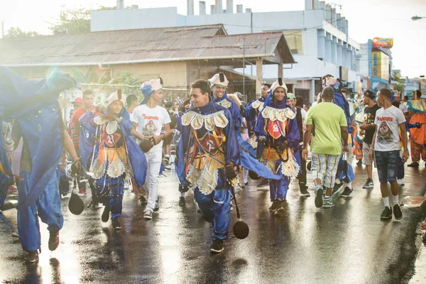 Concepcion Vega República Dominicana Fevereiro 2019 Pessoas Trajes Vívidos Caminham — Fotografia de Stock