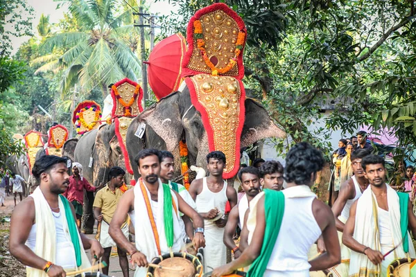 Kottayam Kerala Ινδια Ιανουαριου 2012 Πολλοί Ινδοί Drummers Παίζουν Εθνικά — Φωτογραφία Αρχείου