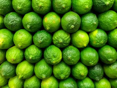 Yeşil kireç depolanmış. Arka plan için harika.