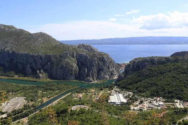 A szája a Cetina folyón — Stock Fotó