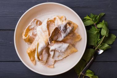 nane ile ev yapımı hamur işleri