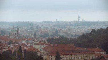 Prag Panorama yağmurlu gün