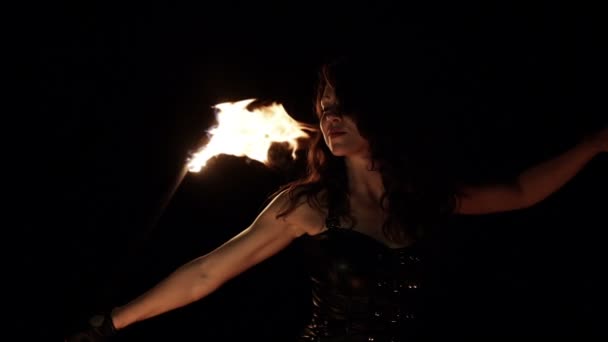 Ateş Dansı Gösterisi — Stok video
