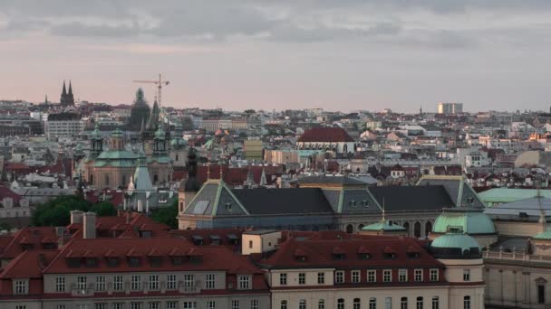 Утром в Праге — стоковое видео
