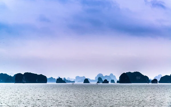 Paysage Karstique Dans Baie Halong Vietnam — Photo