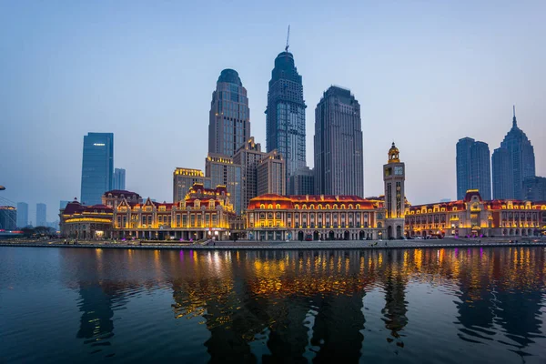 Vista Notturna Sulla Bellissima Città Portuale Cina Tianjin Sfondo Urbano — Foto Stock