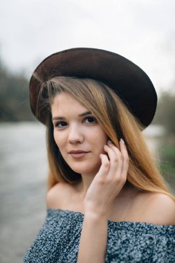 hassasiyet ve güzellik, genç kadının vücut