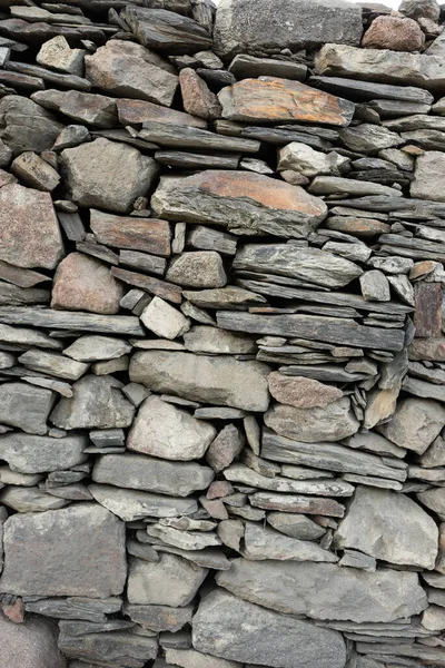 Wall Made Natural Stone Texture Stones Different Sizes Shapes Lie — Stock Photo, Image