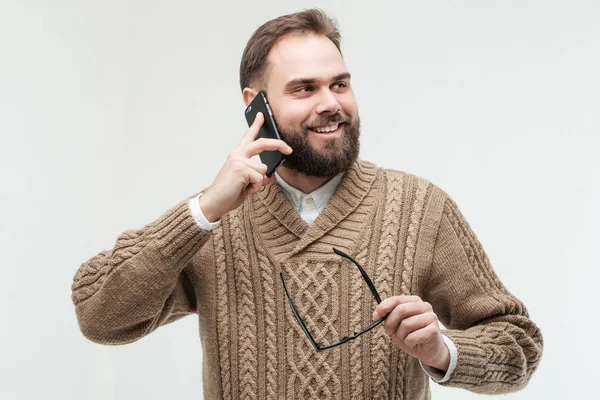 Hipster talar en telefon — Stockfoto