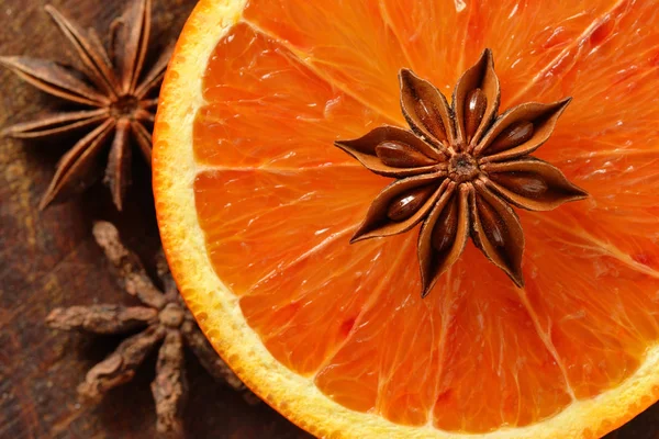 Anís naranja y estrellado — Foto de Stock