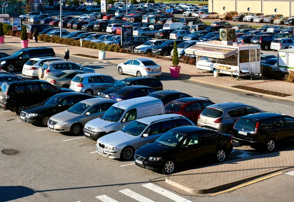 Parkeerplaats. Letland — Stockfoto