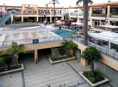 La Zenia Bulvarı alışveriş merkezi içinde. İspanya