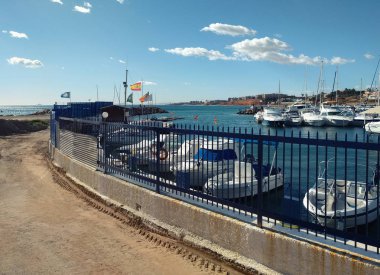 Dehesa de Campoamor liman. İspanya