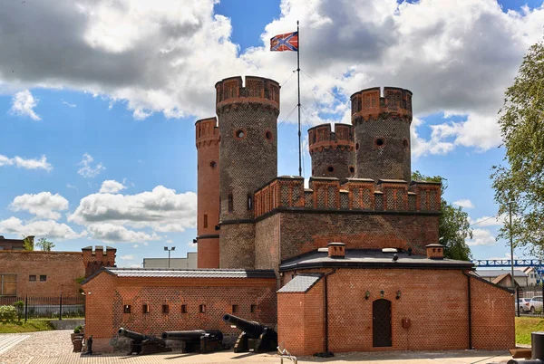 Blick auf das friedrichsburg Tor in Kaliningrad. Russland — Stockfoto