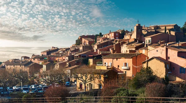 Roussillon vesnice ve Francii — Stock fotografie