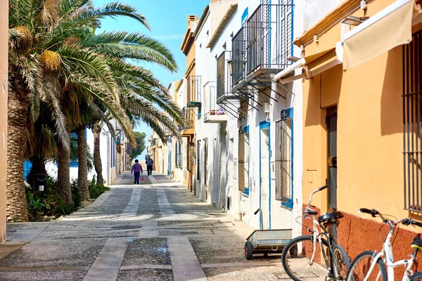 Charmante enge Straße in der Insel Tabarca. Spanien — Stockfoto