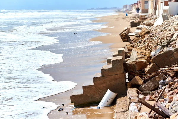 Strand huizen beschadigd. Spanje — Stockfoto