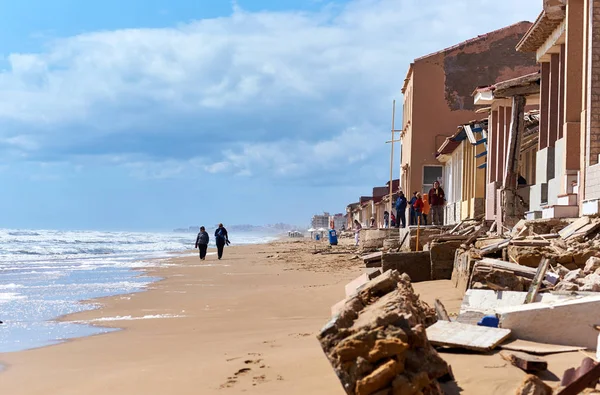 海の家を破損しています。スペイン — ストック写真