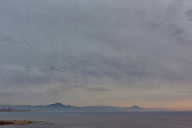 Akdeniz sunrise adlı