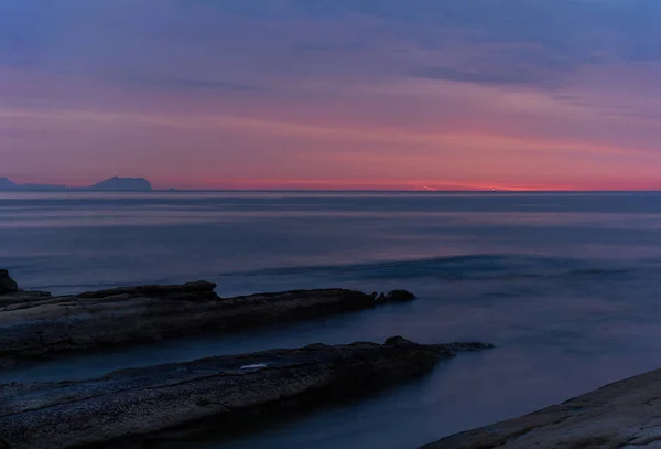 Földközi-tenger napkeltekor — Stock Fotó
