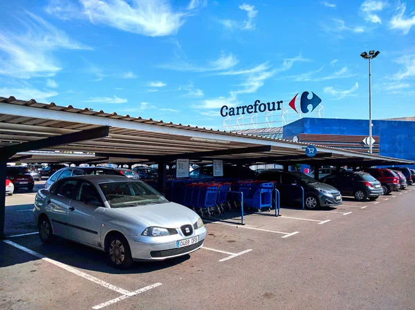 Hipermercado do Carrefour. Espanha — Fotografia de Stock