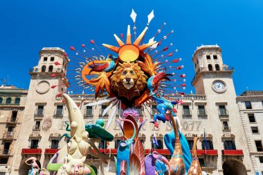 Hogueras tatil Alicante
