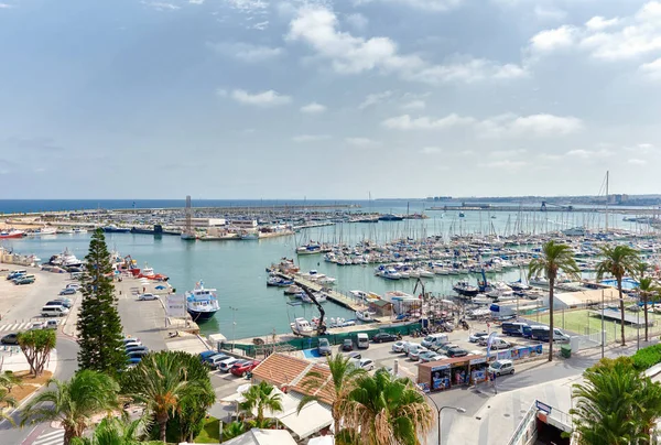 Hafen von torrevieja — Stockfoto