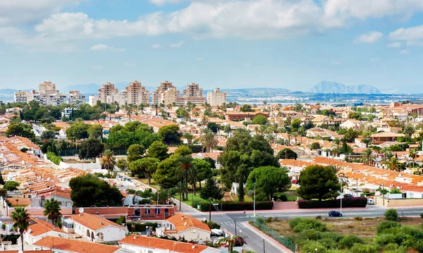 Городской пейзаж города Торревьеха. Испания — стоковое фото