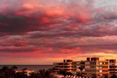 güzel parlak gün batımı