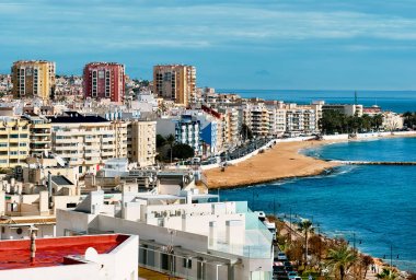 Torrevieja şehrinin panoraması. İspanya