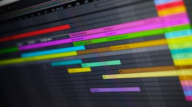 Görüntüyü kapat bilgisayar monitörü dijital ses çalışma istasyonu Daw müzik prodüksiyon uygulaması