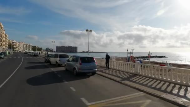 Torrevieja Hiszpania Marca 2020 Puste Drogi Miejskie Niewielka Ilość Samochodu — Wideo stockowe