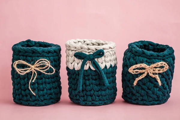 Decorative Knitted Green Baskets with Ribbons — Stock Photo, Image