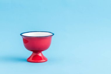 Emaye göz ile kırmızı porselen dondurma kase