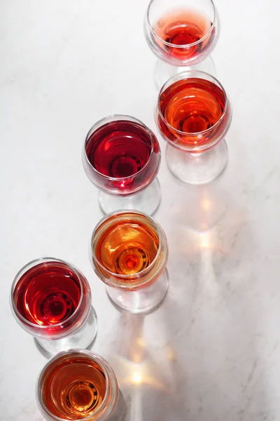 Copa de vino rosa — Foto de Stock