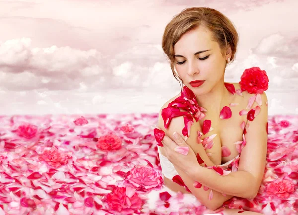 Milk river with rose petals — Stock Photo, Image