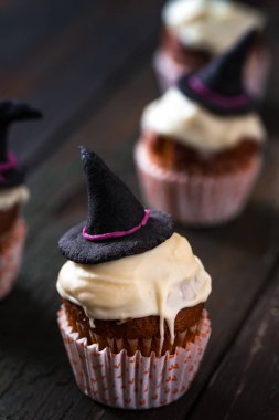 Capcake beyaz çikolata ile