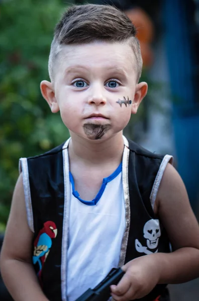 Retrato de um pequeno pirata — Fotografia de Stock