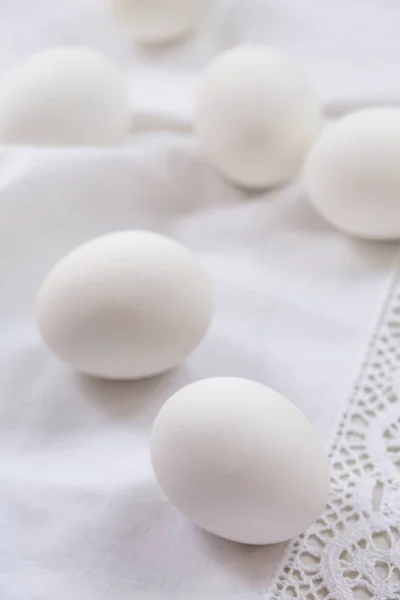 White eggs on a white towel — Stock Photo, Image