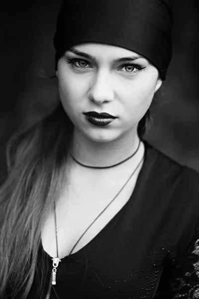 Goth vrouw portret — Stockfoto