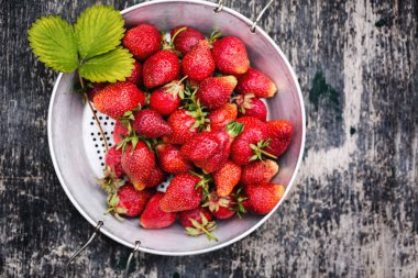 çilek, üstten görünüm