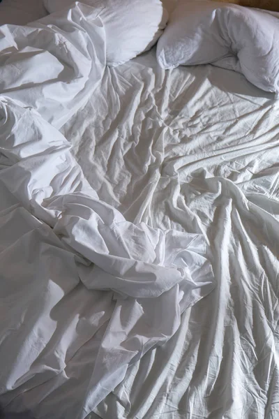 Crease pe lenjerie de pat — Fotografie, imagine de stoc