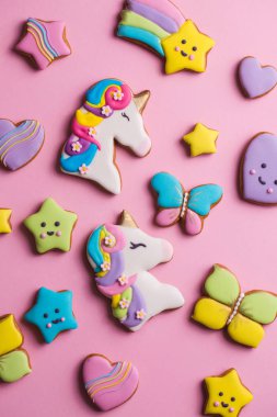 Zencefilli kurabiye koleksiyonu.