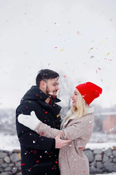 Young couple hugs, congratulating each — Stock Photo, Image