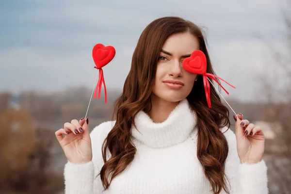 Vrouw haar ogen gesloten — Stockfoto